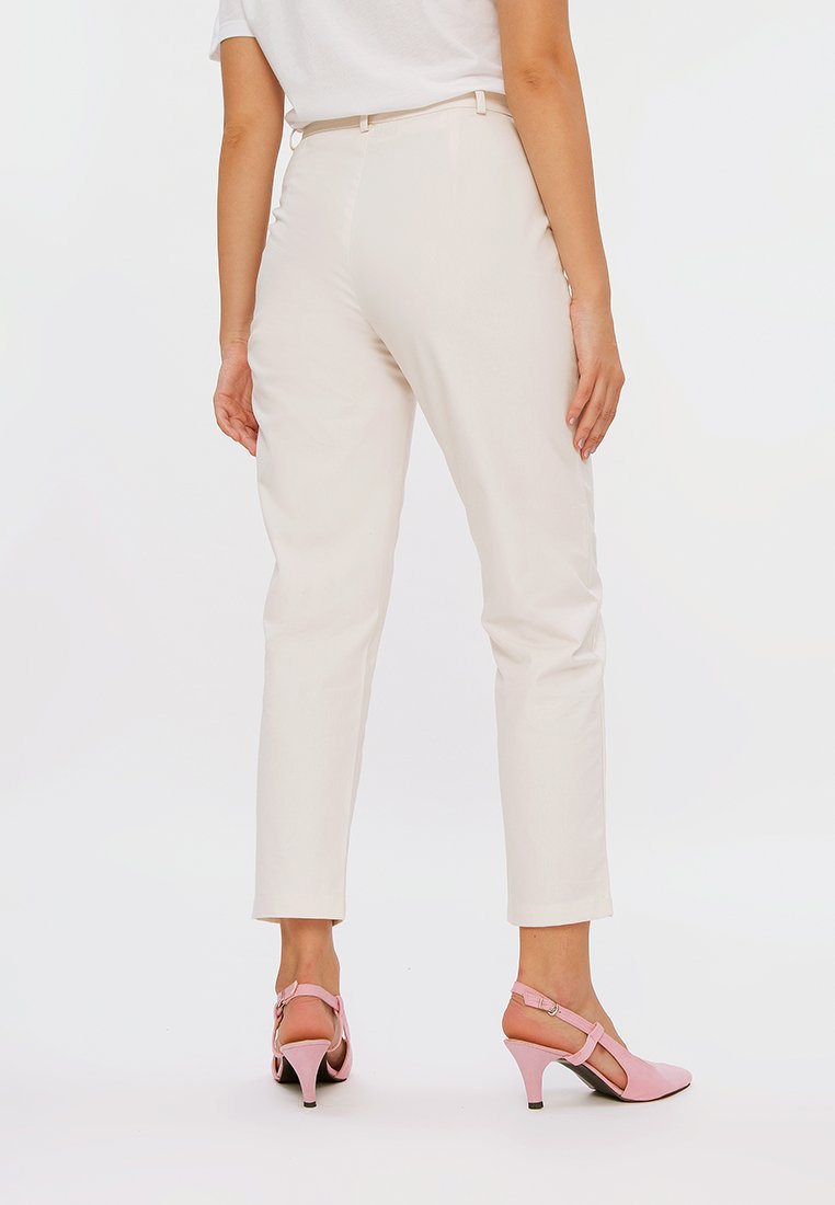 Chino Pants