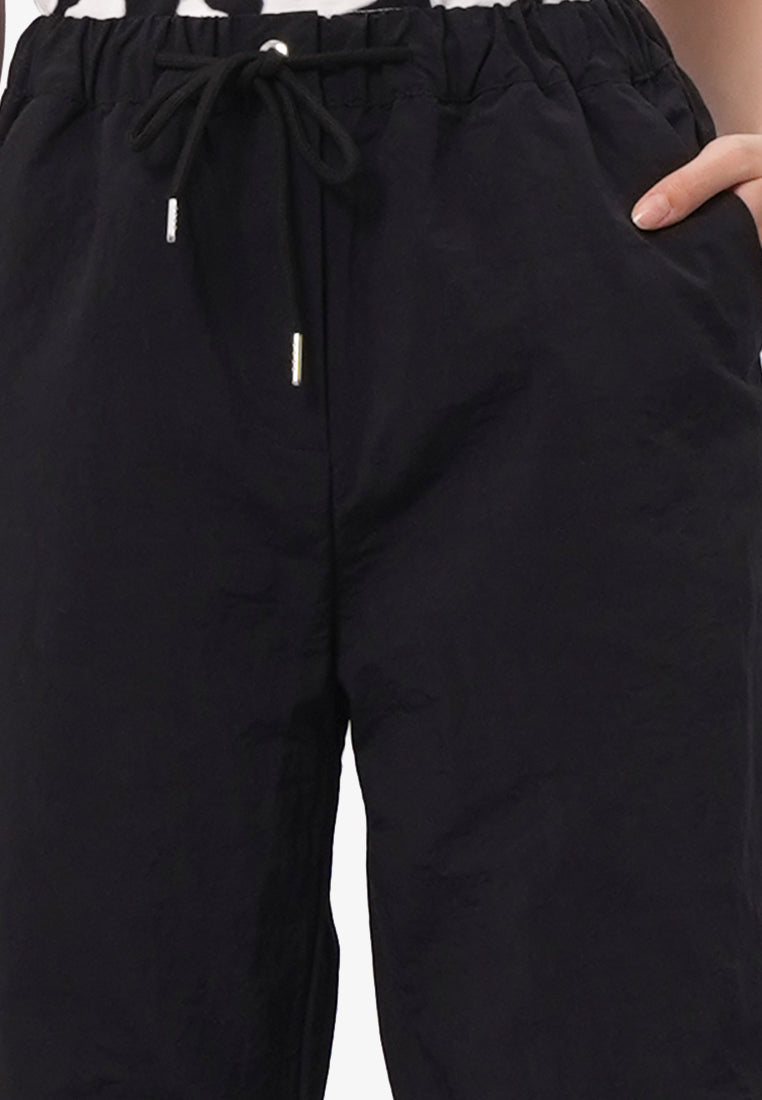 Pleated Drawstring Pants Black