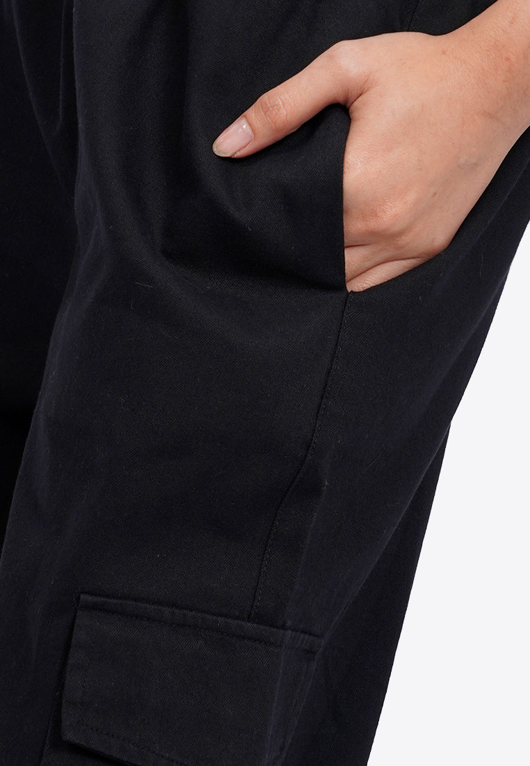 Wide Leg Cargo Pants