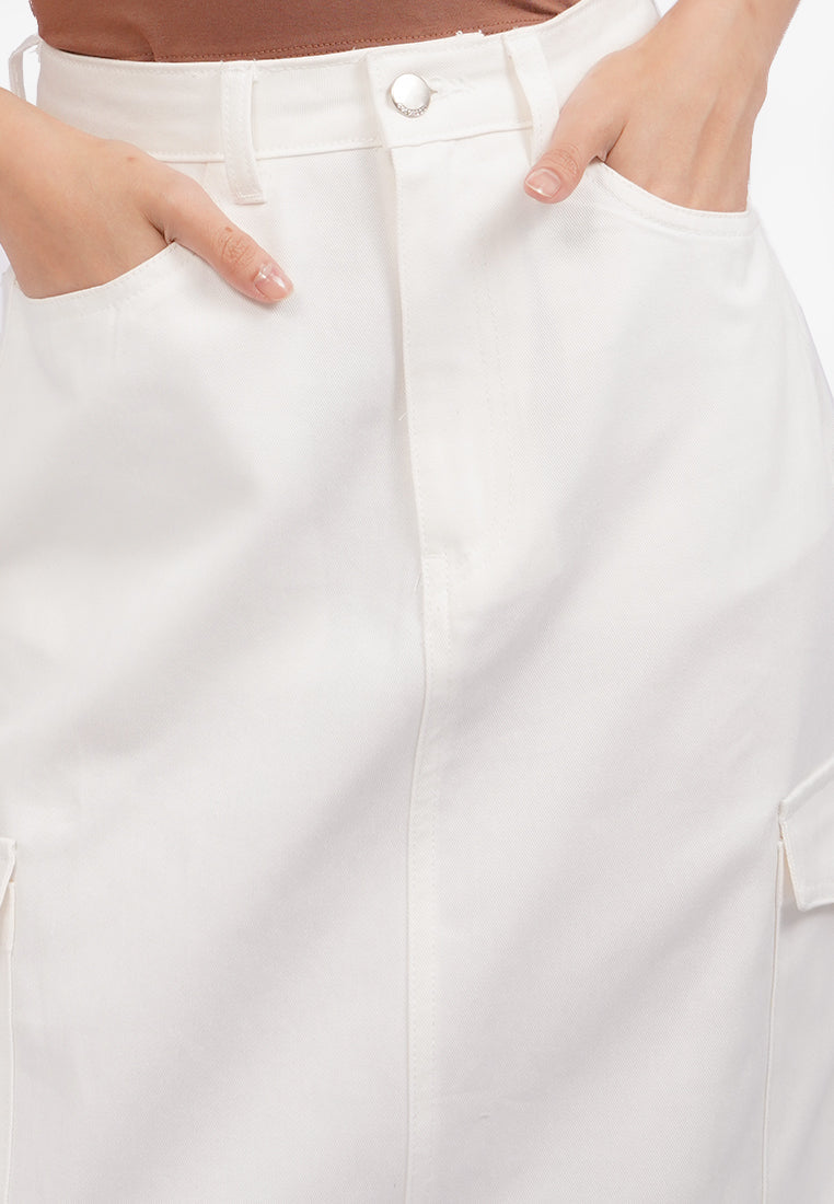Midi Skirt with Cargo Pocket Off White