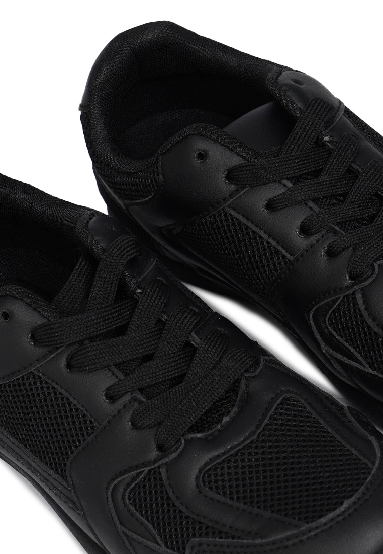 Black Sneakers