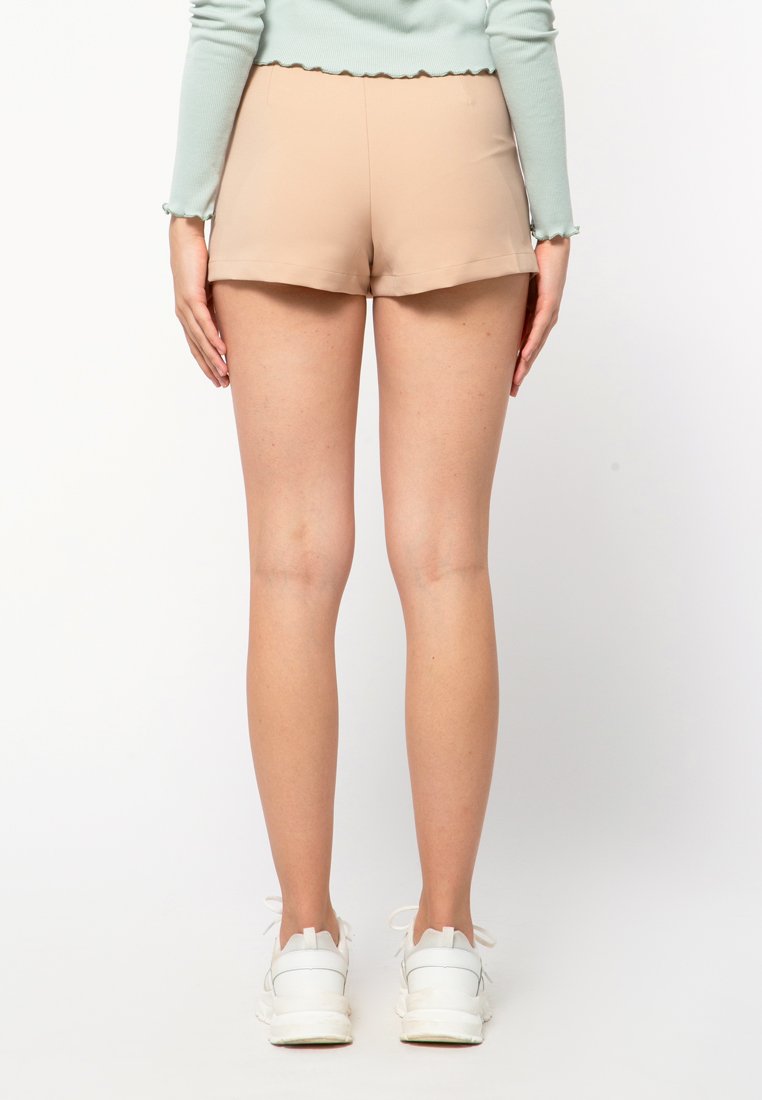 Skort