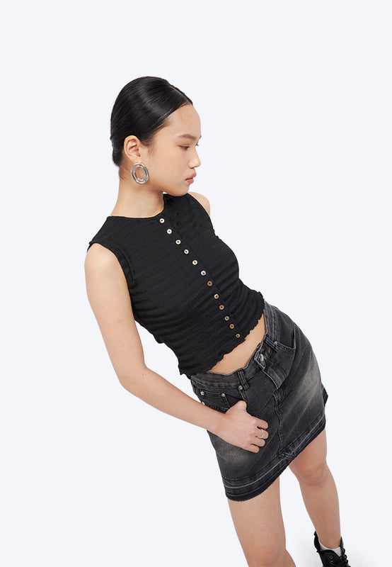 Lettuce Hem Sleeveless Crop Top