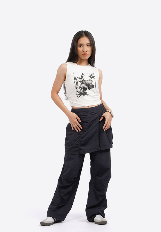 Sleeveless Crop Top with Side Ruched