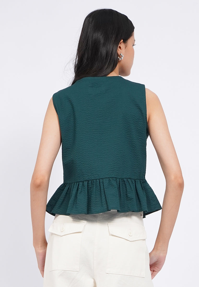 Textured Sleeveless Blouse with Tie