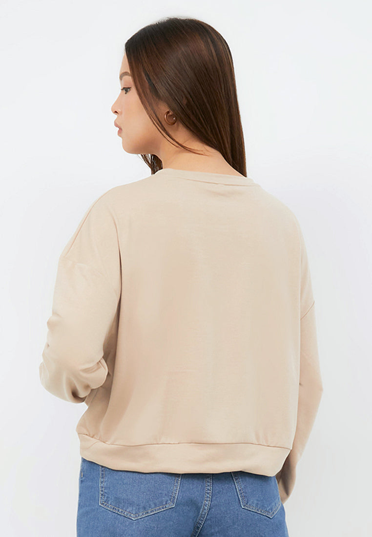 Baggy Sweatshirt with Front Pocket