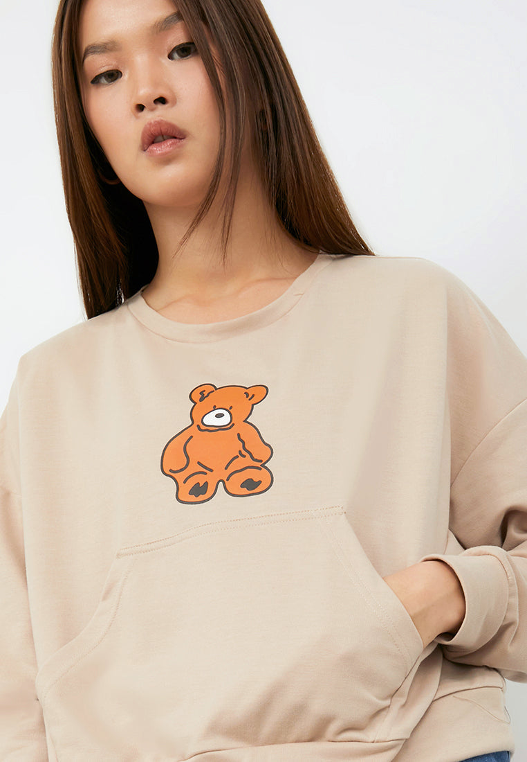 Baggy Sweatshirt with Front Pocket