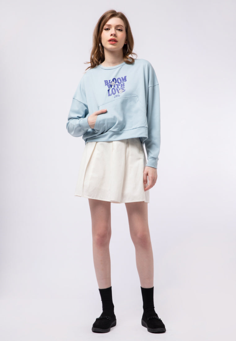 Long Sleeve Crop Sweatshirt