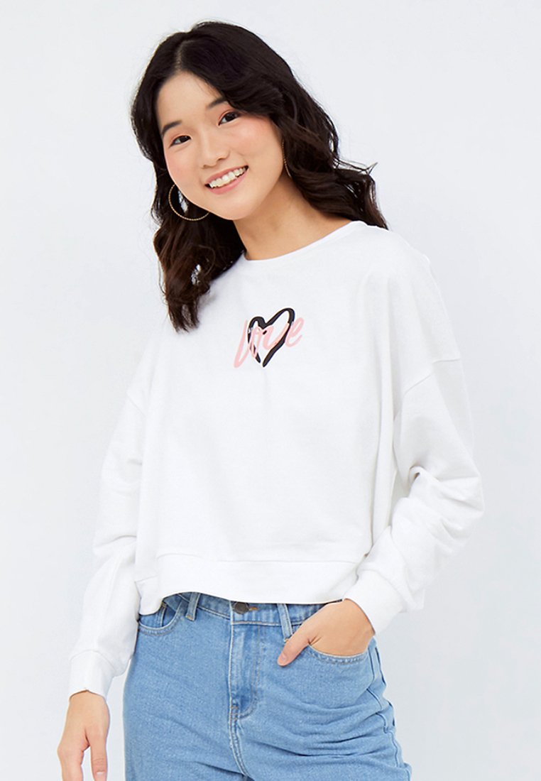 Long Sleeve Graphic Sweatshirt