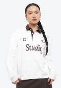 Oversized Graphic Collar Sweatshirt