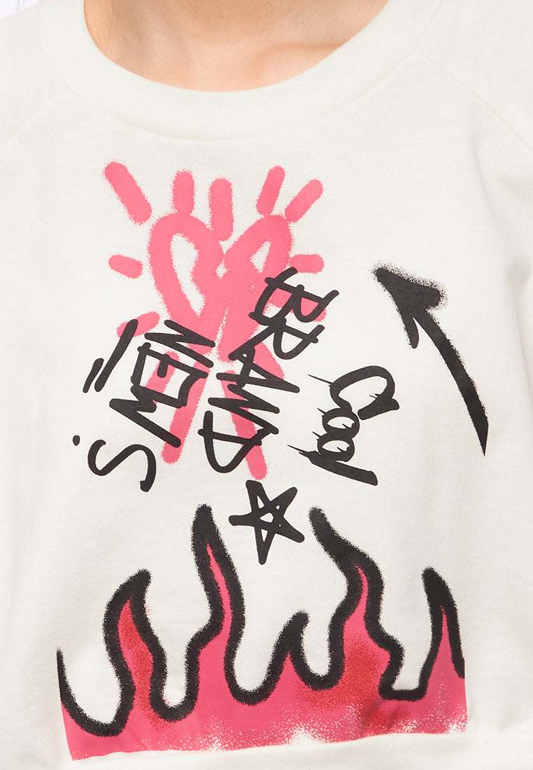 Graphic Long Sleeve Sweatshirt