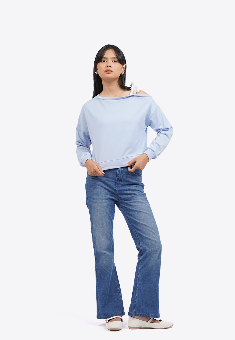 Strap-Off Shoulder Sweatshirt