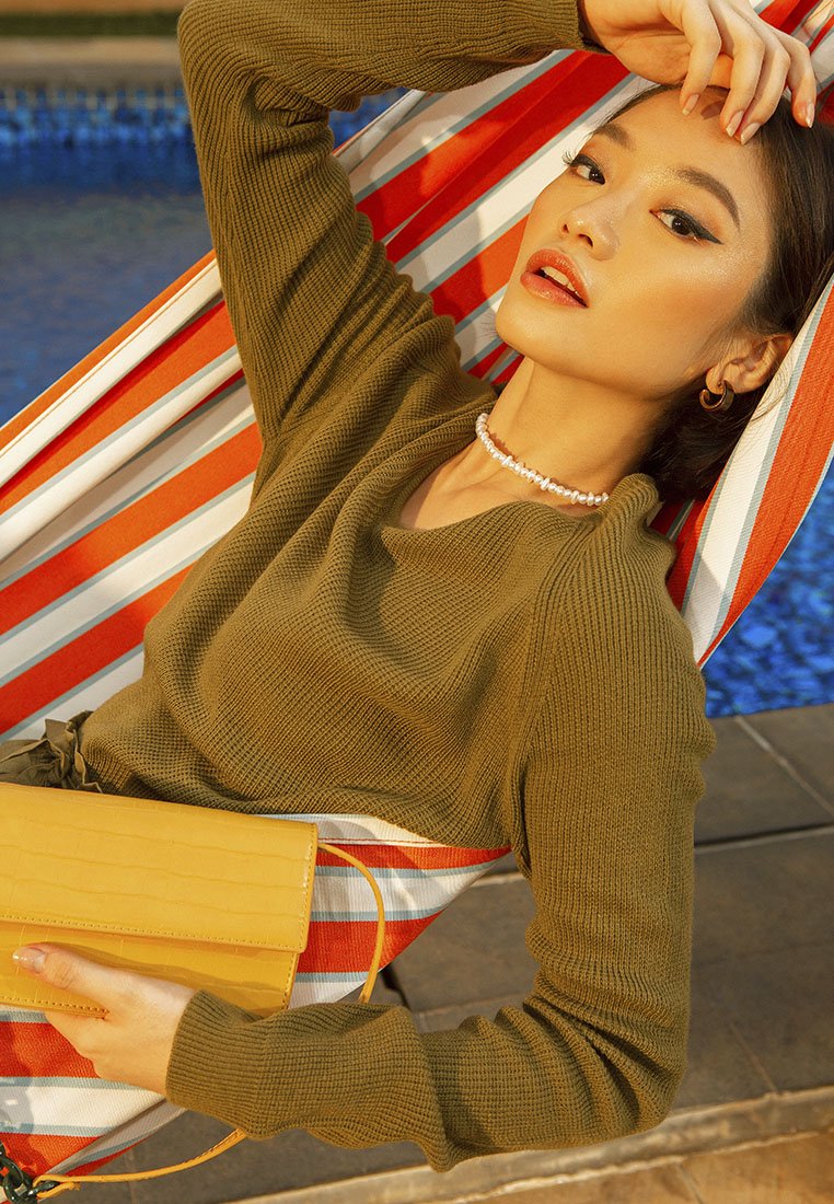 V-neck Loose Jumper