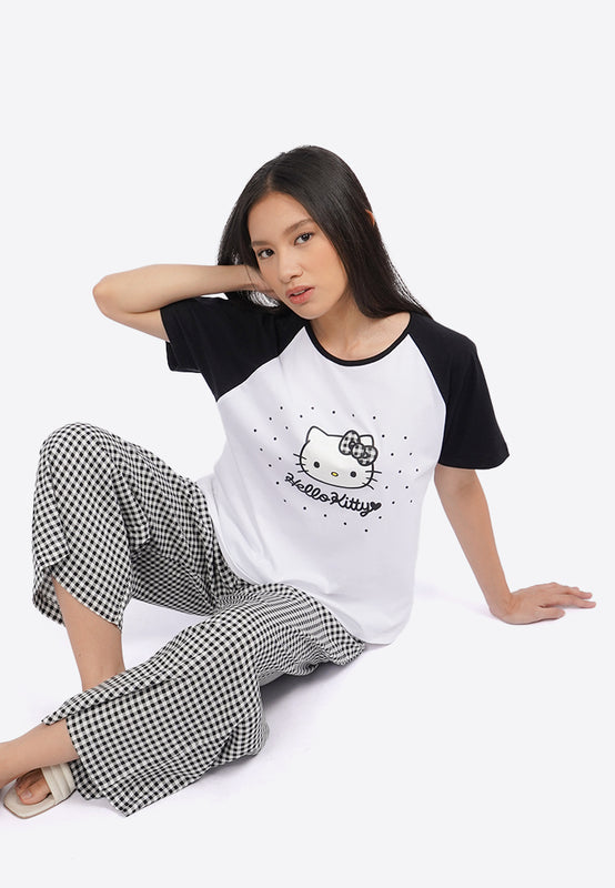 Hello Kitty Short Sleeve Pajama Set