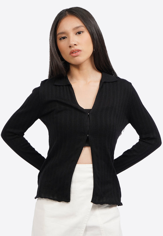Long Sleeve Knit Top with Button