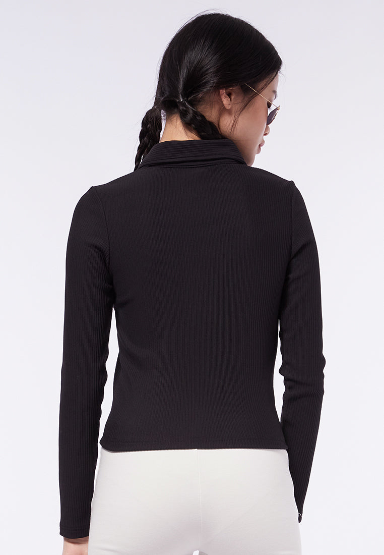Textured Long Sleeve Top