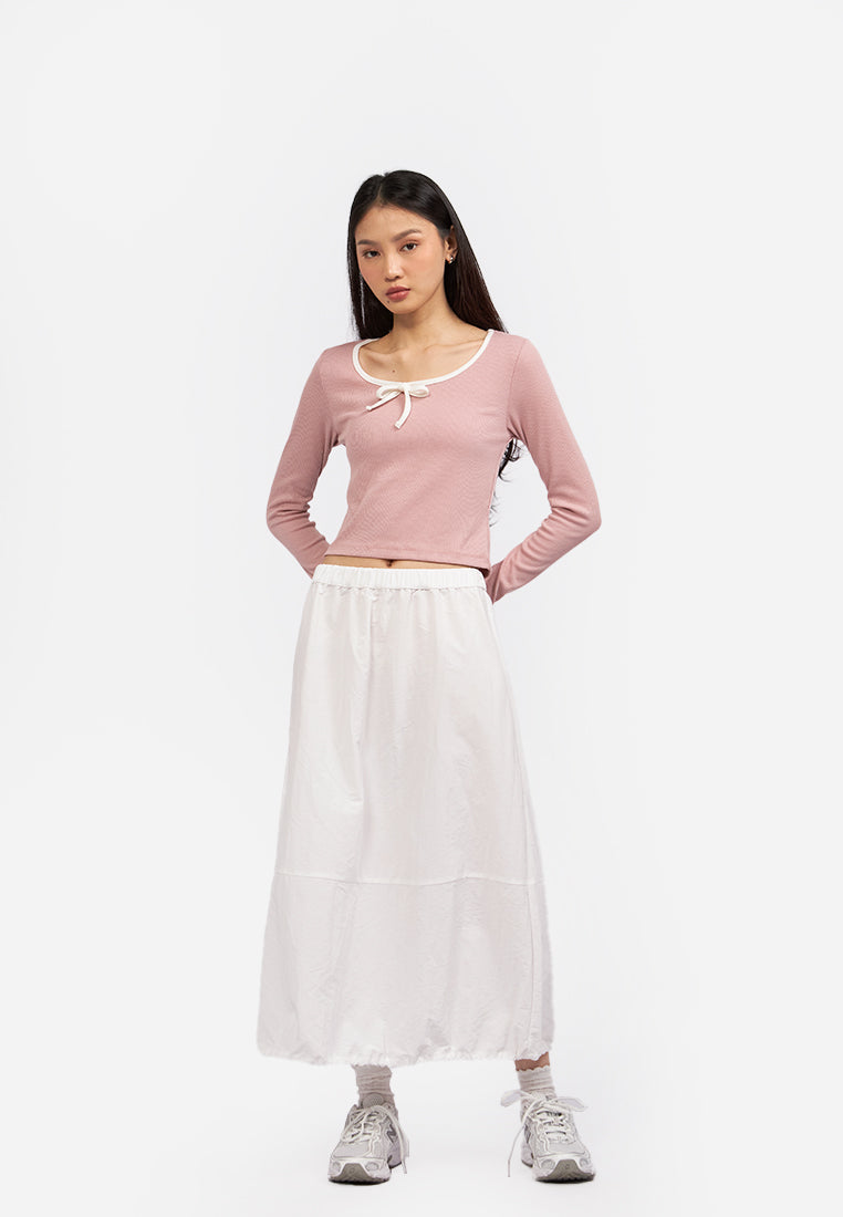 Contast Neck Long Sleeve Top