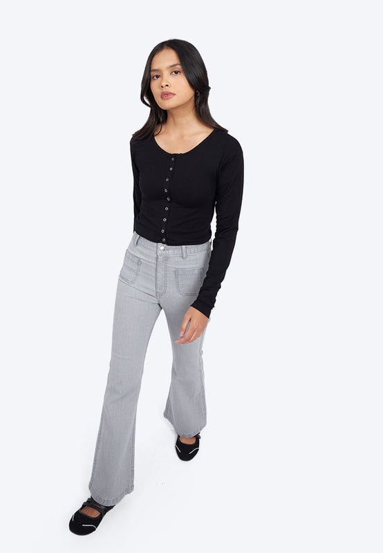 Long Sleeve Top with Snap Button