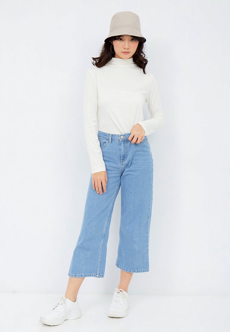 High Neck Knit Top