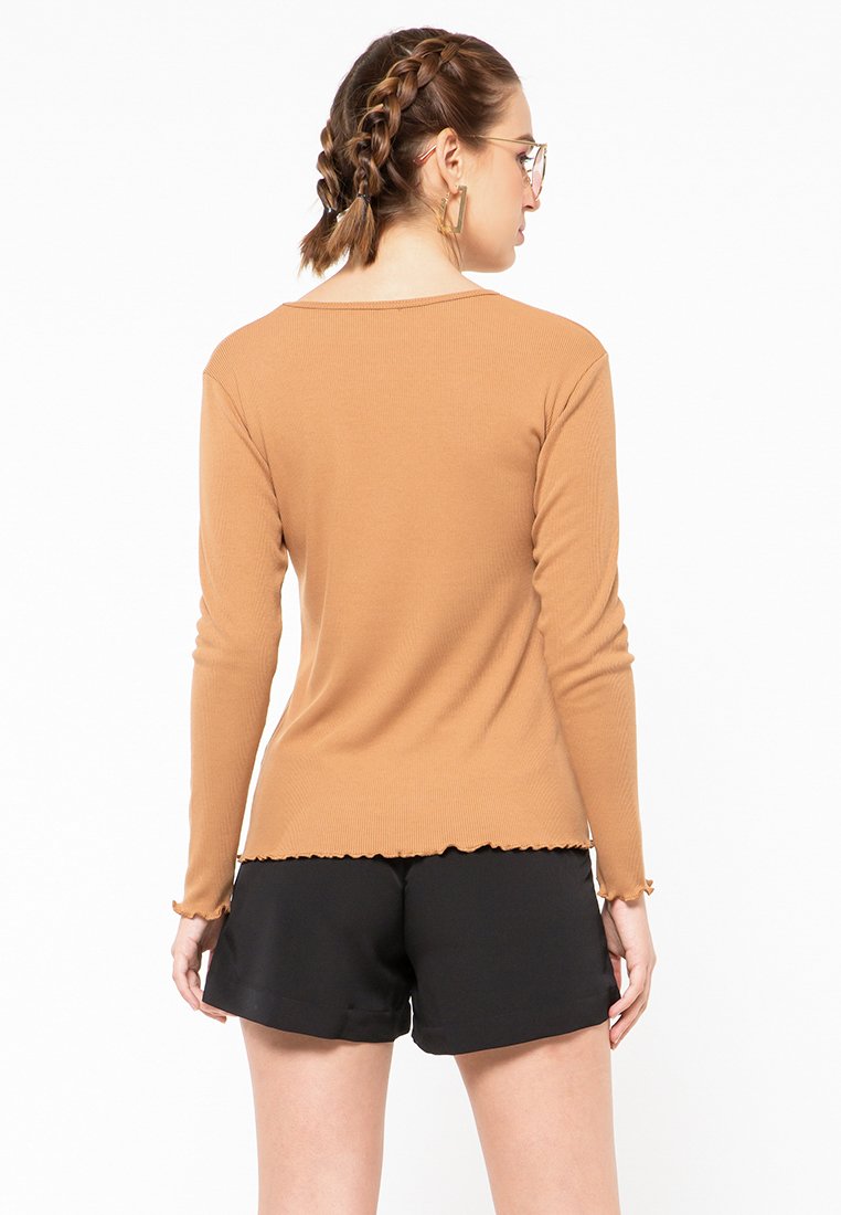 Rib Long Sleeve T-Shirt