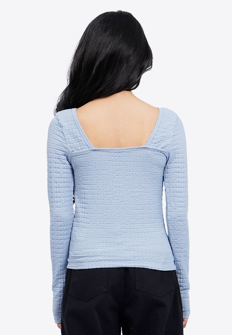 Textured Low Back Long Sleeve Top
