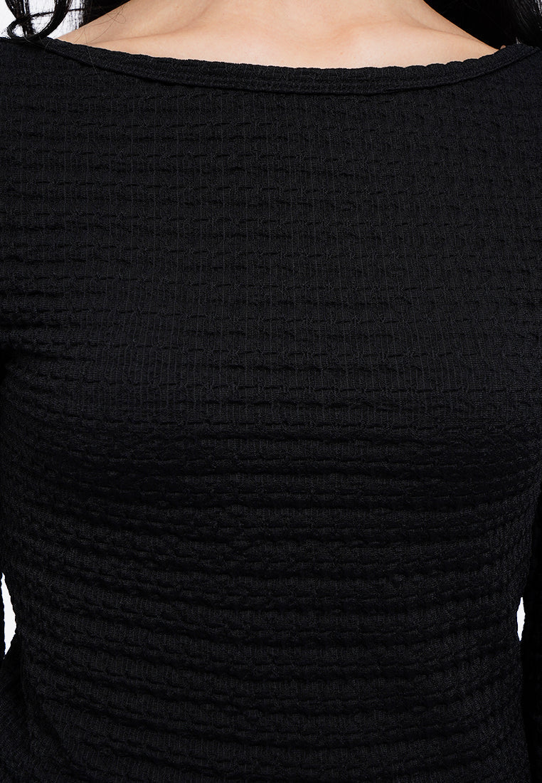 Textured Low Back Long Sleeve Top