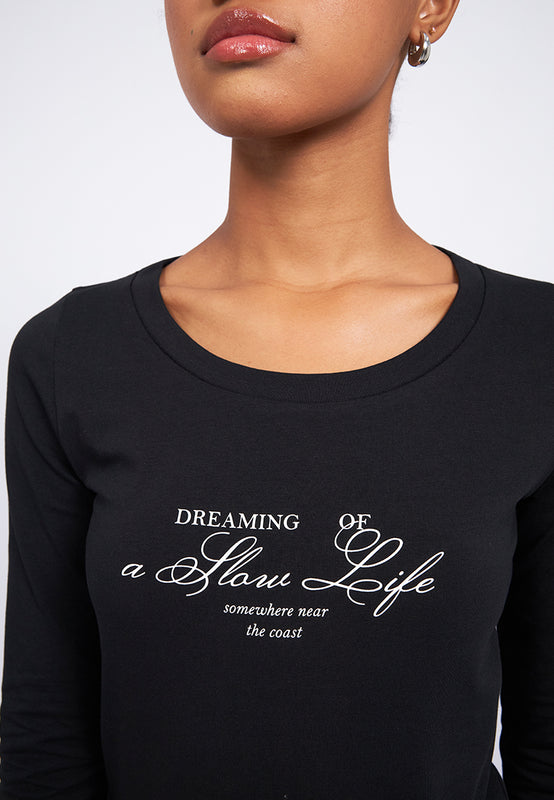 Scoop Neck Long Sleeve Top