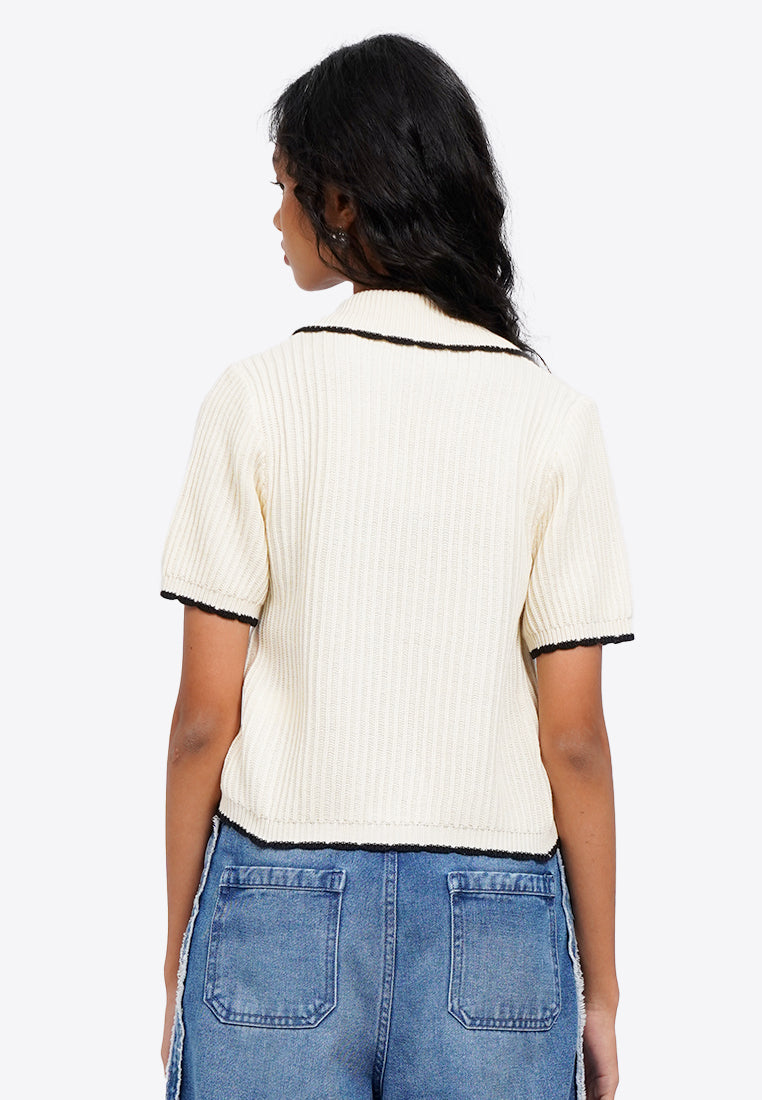 Contrast Hem Short Sleeve Top