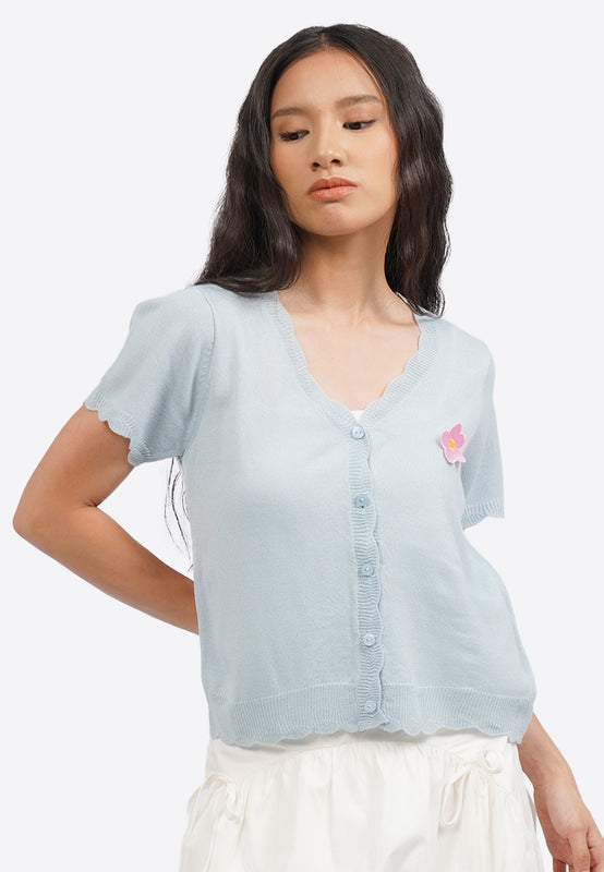 Flower Detail Short Sleeve Knit Top