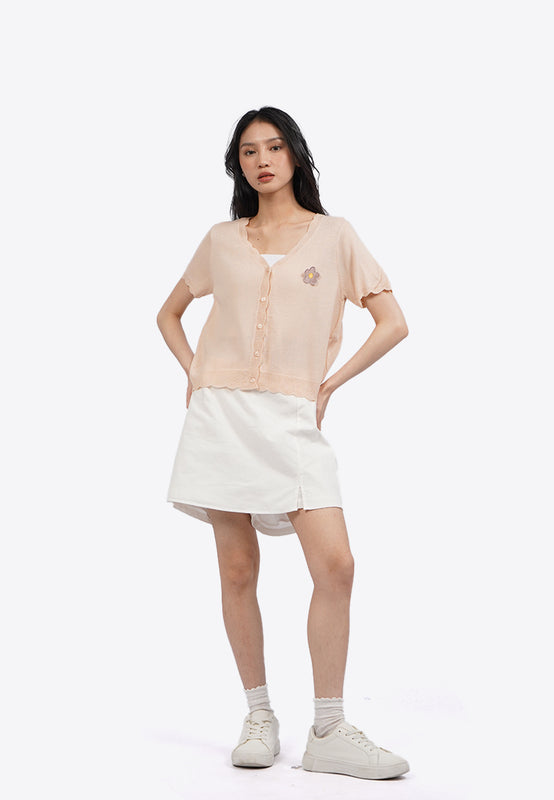 Flower Detail Short Sleeve Knit Top