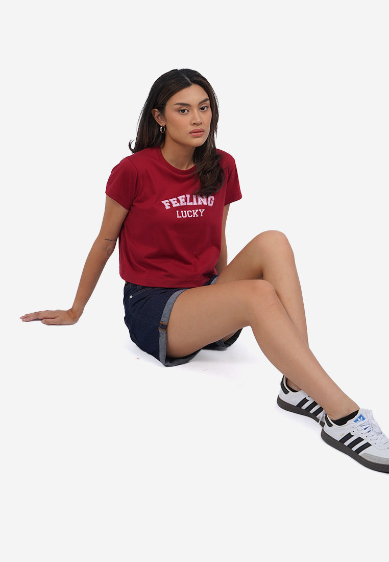 Short Sleeve Crop Graphic T-Shirt Maroon