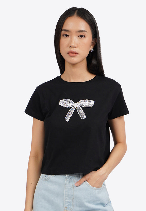 Short Sleeve Graphic Crop T-Shirt