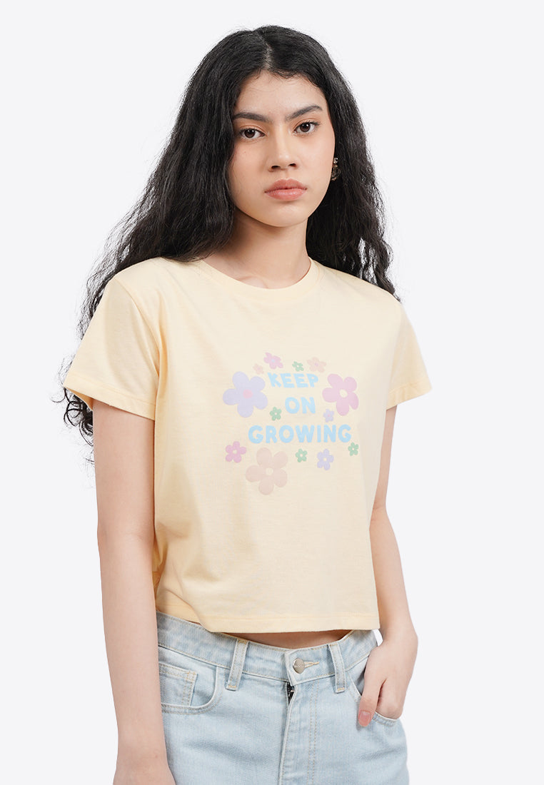 Short Sleeve Graphic Crop T-Shirt