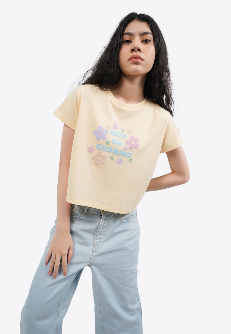 Short Sleeve Graphic Crop T-Shirt