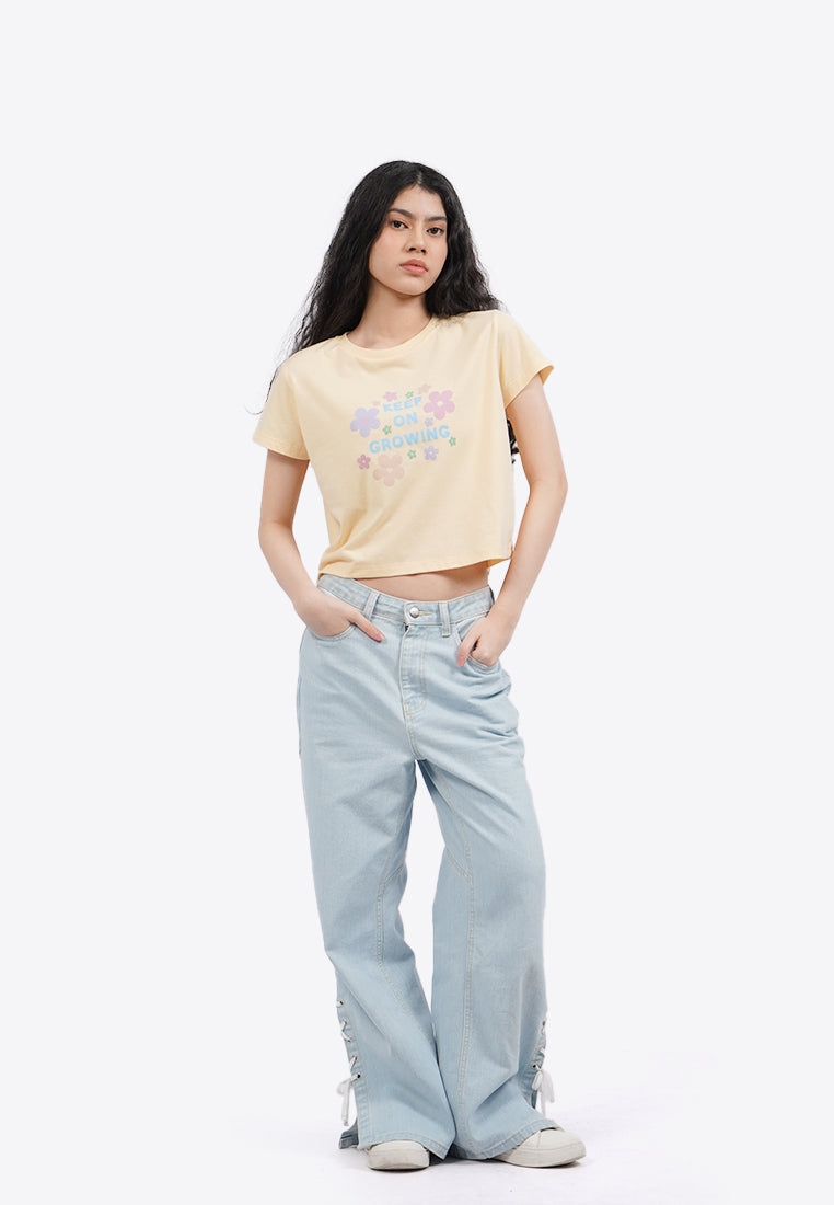 Short Sleeve Graphic Crop T-Shirt
