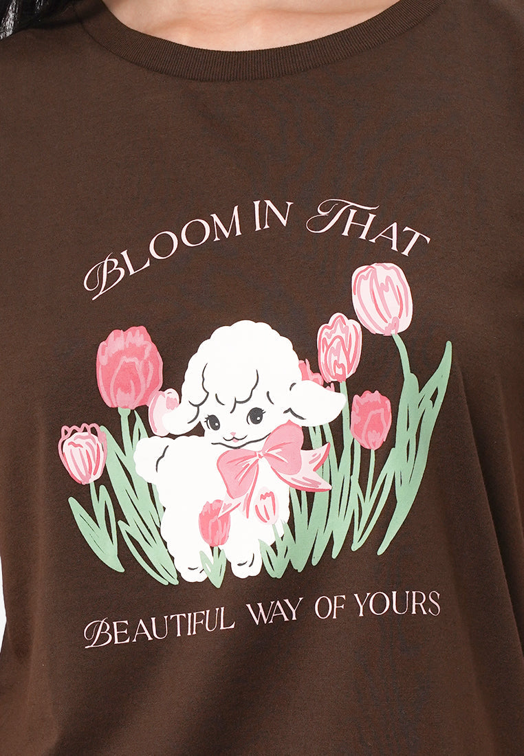 Round Neck Graphic T-Shirt Brown