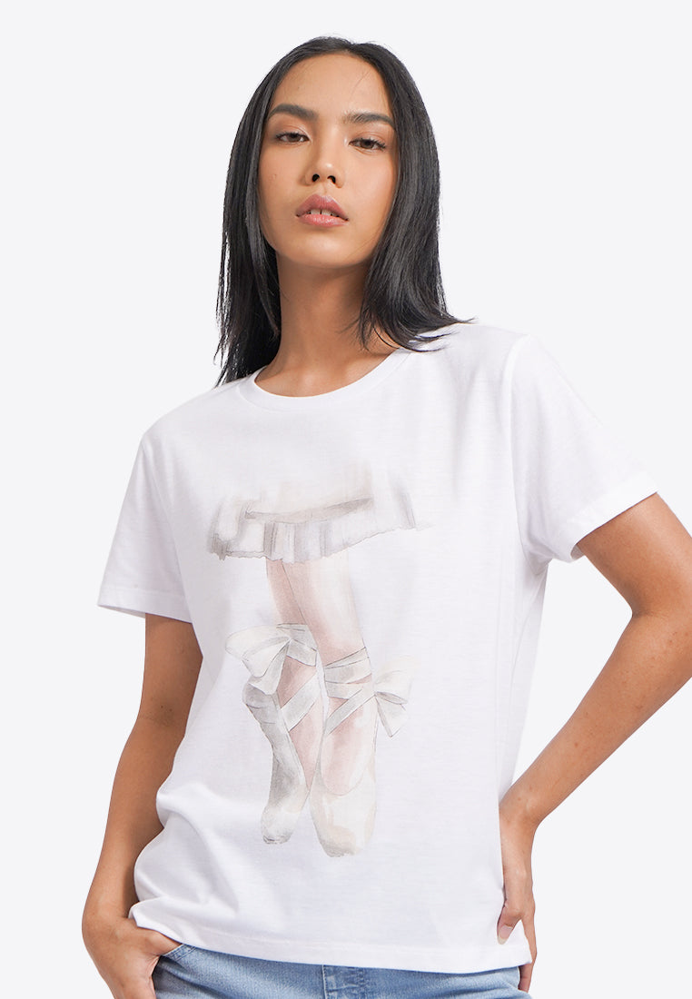 Round Neck Short Sleeve Graphic T-Shirt