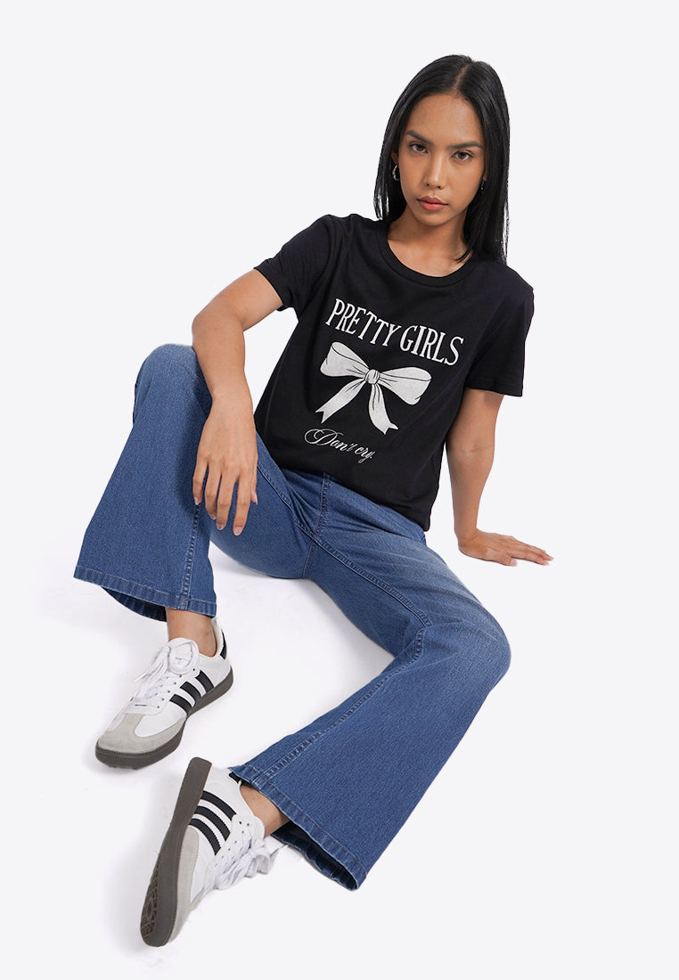 Round Neck Short Sleeve Graphic T-Shirt