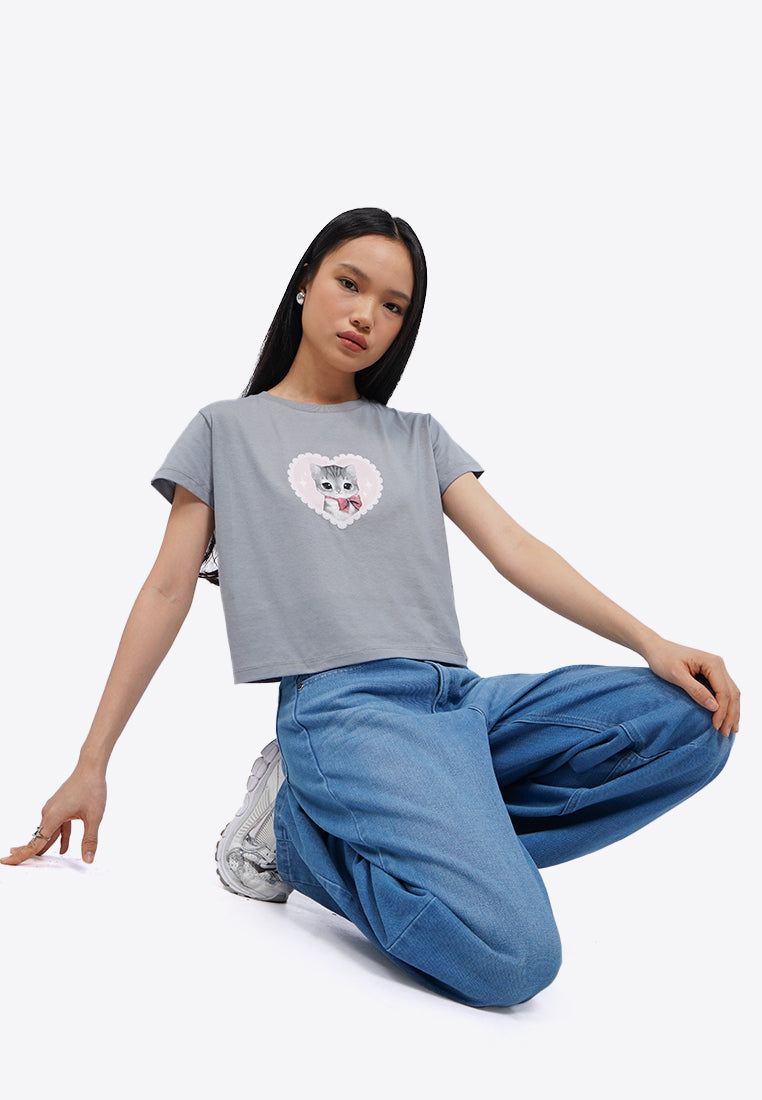 Short Sleeve Graphic Crop T-Shirt