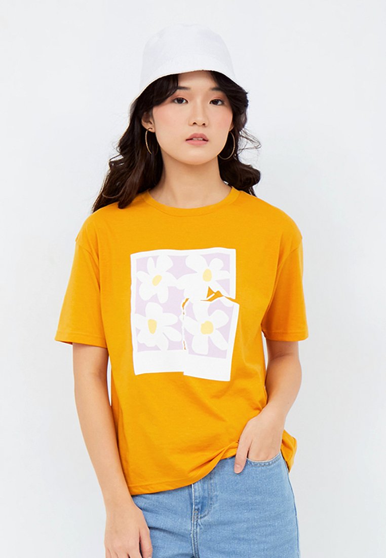 Oversized Graphic T-shirt