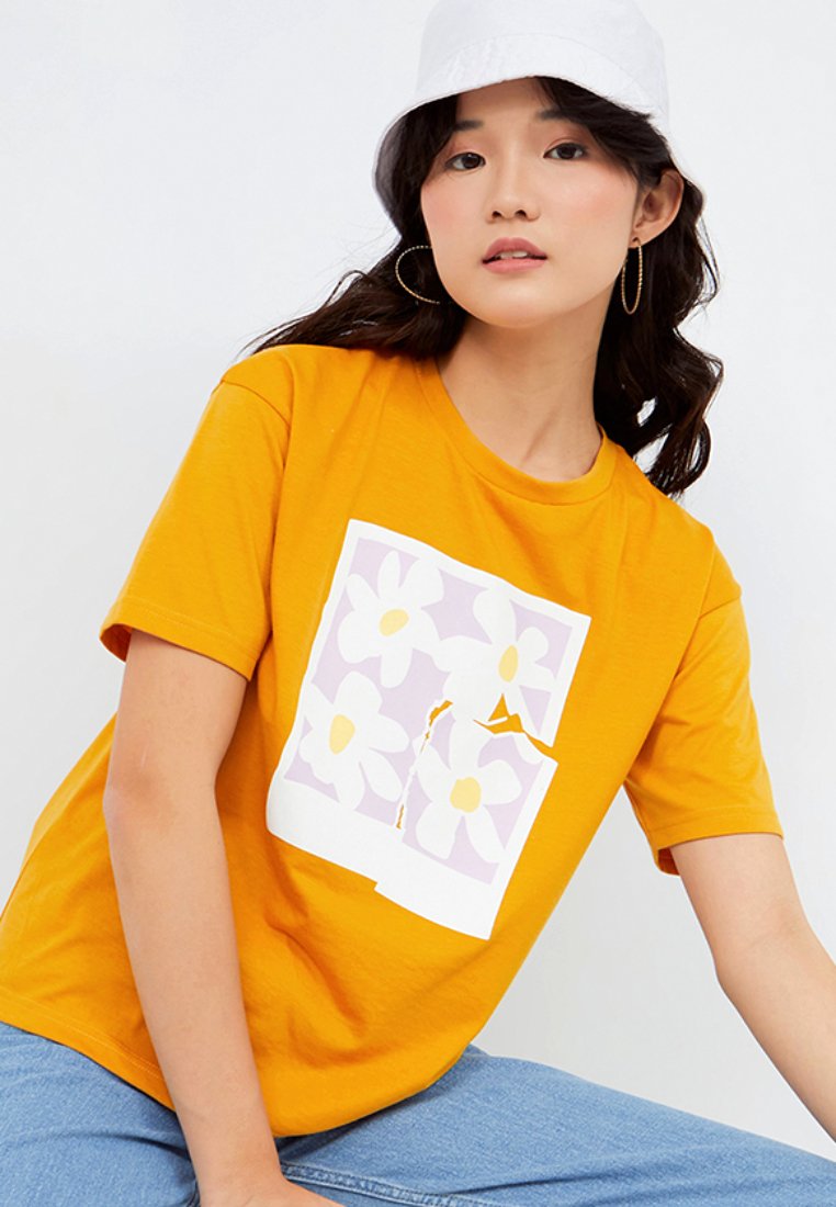 Oversized Graphic T-shirt