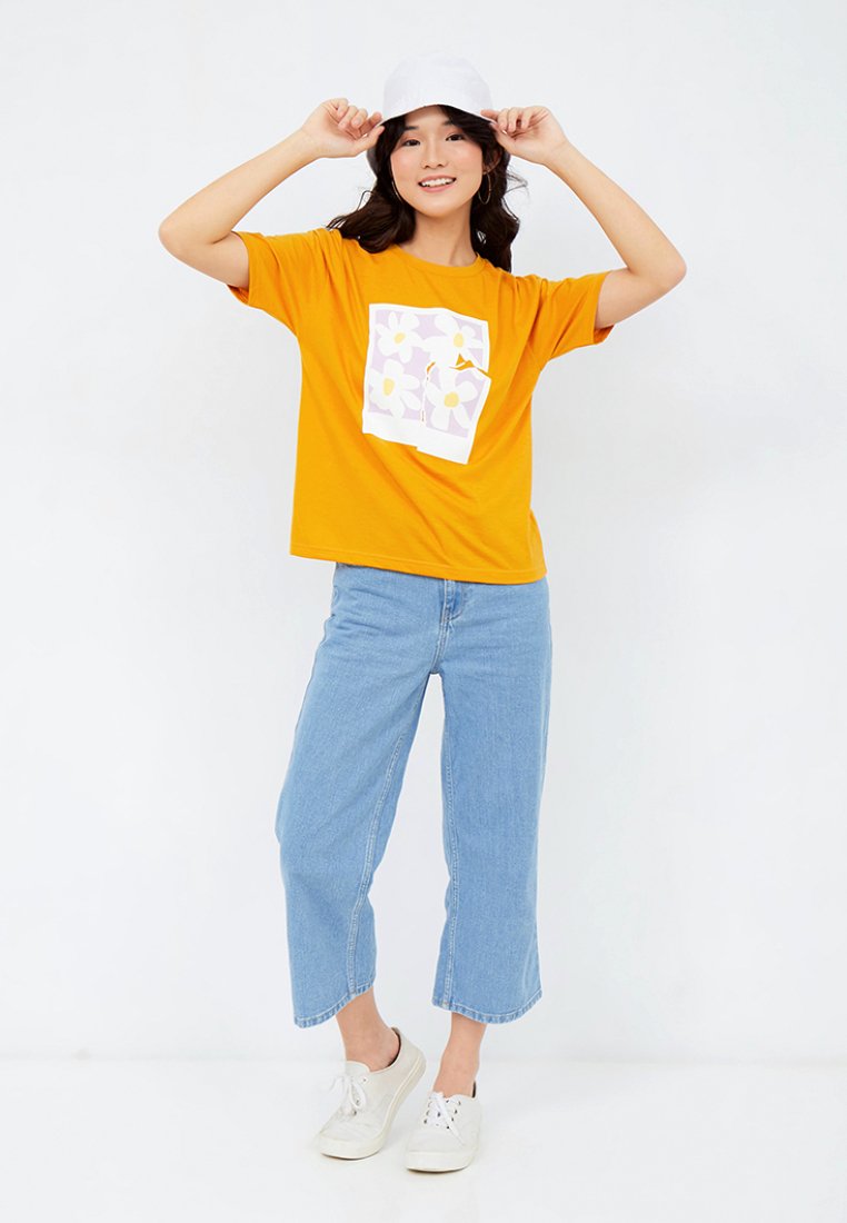 Oversized Graphic T-shirt