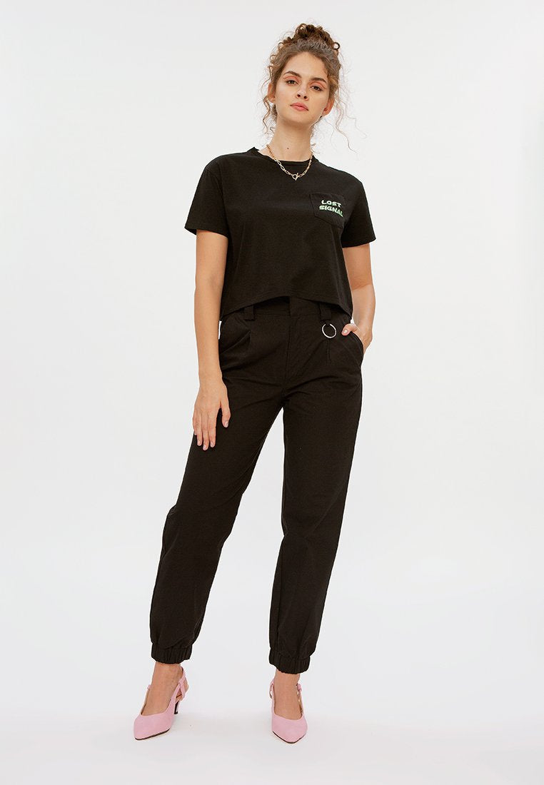 Crop T-shirt with Pocket