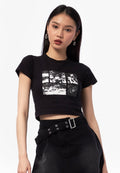 Fitted Graphic Crop Tee