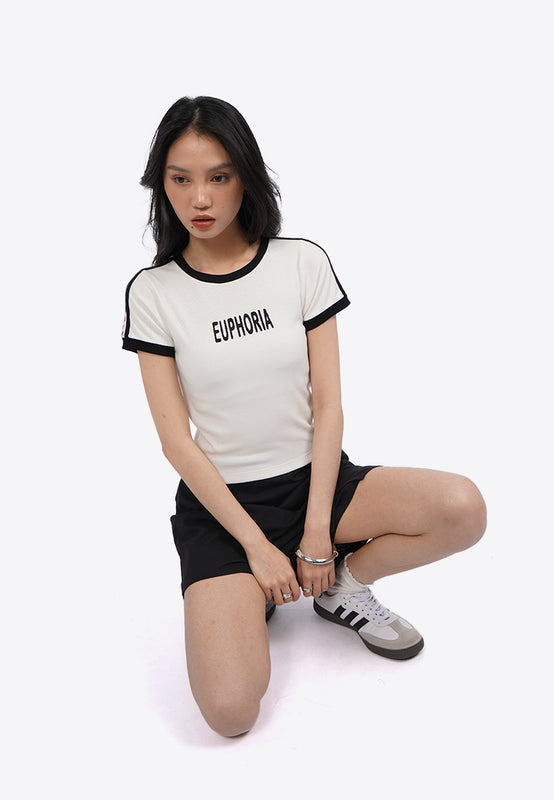 Short Sleeve Graphic Fitted T-Shirt