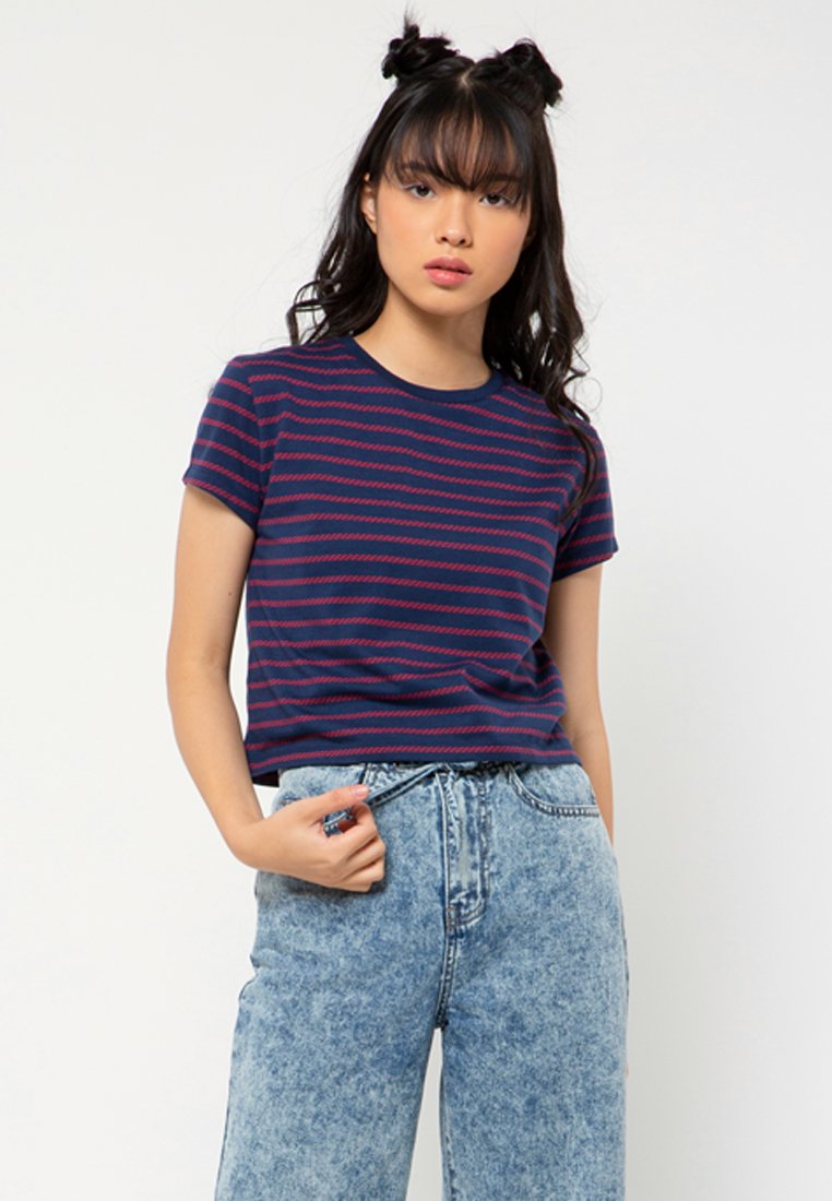 Basic T-shirt