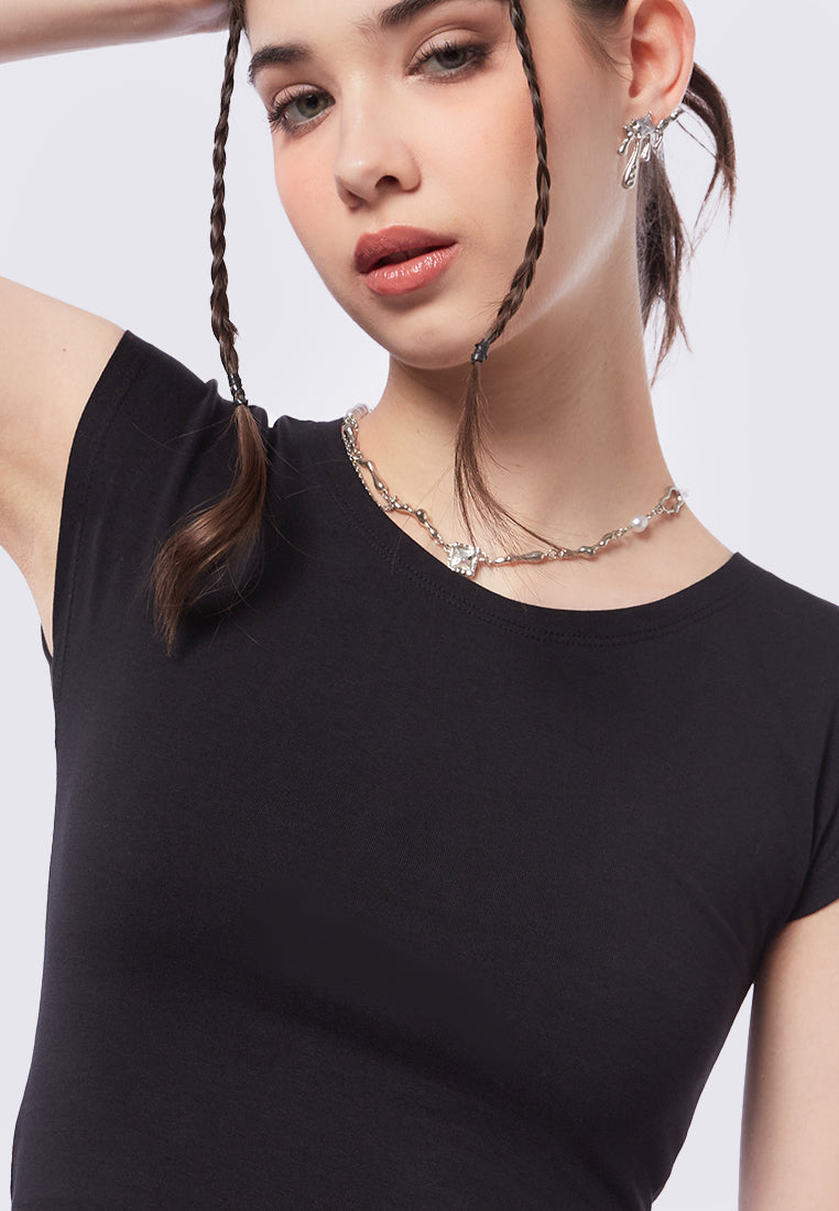 Fitted Short Sleeve Crop T-Shirt