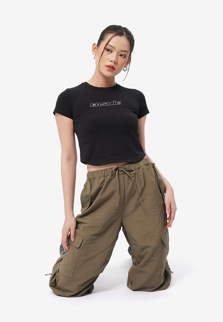 Round Hem Graphic Crop T-Shirt Black