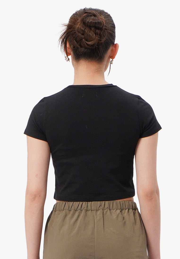 Round Hem Graphic Crop T-Shirt Black