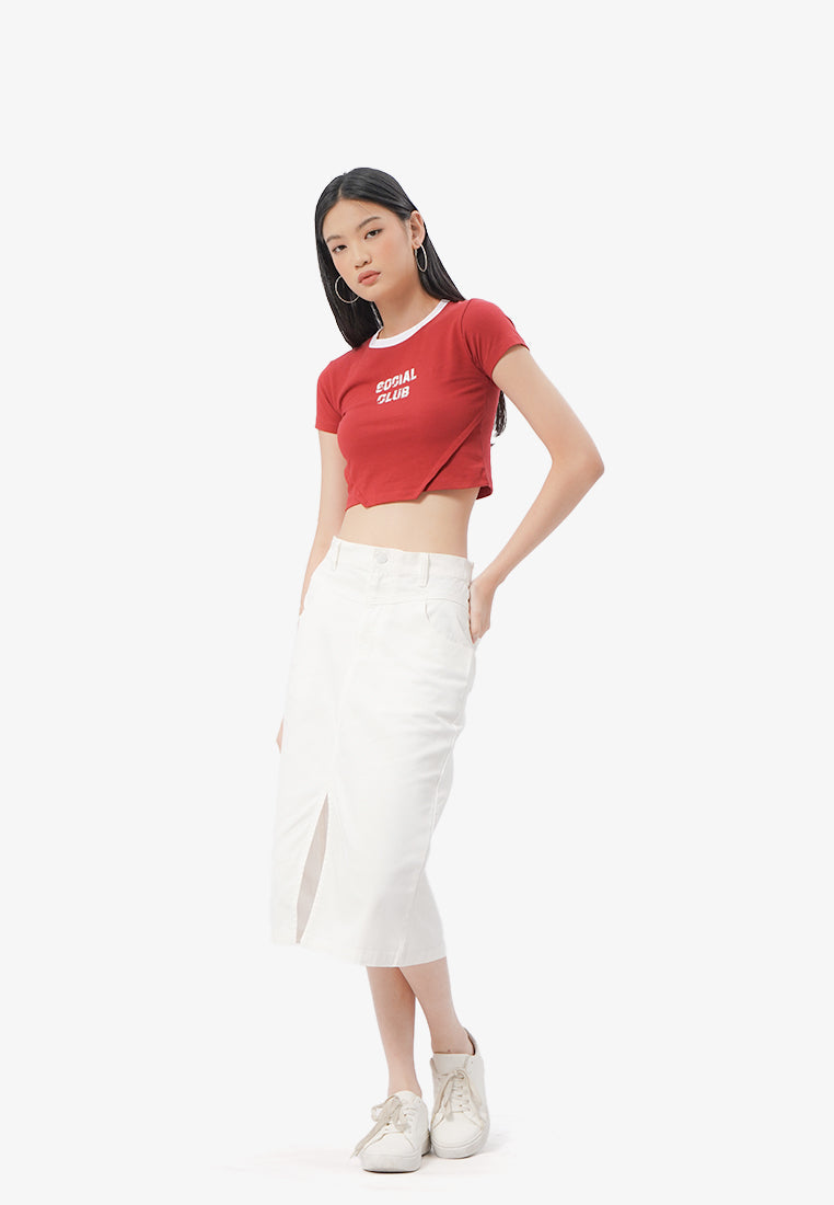 Contrast Neck Cropped T-Shirt Red